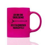 Tasse Neon Ich bin eine Überlebende